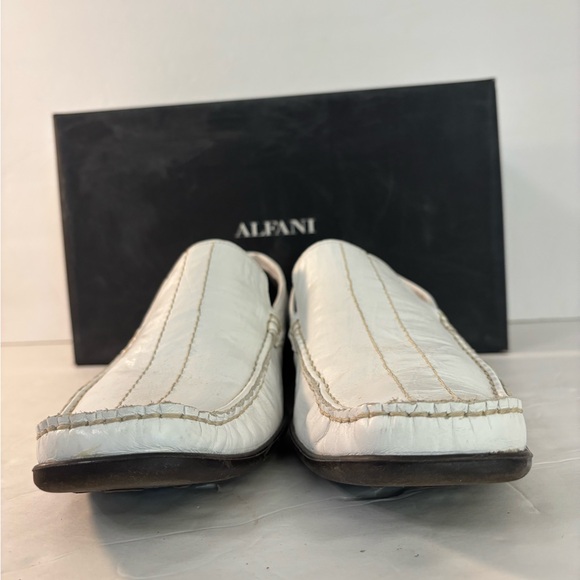 ALFANI Daytona White Leather Slip-on Shoes Size 7 - Picture 6 of 9